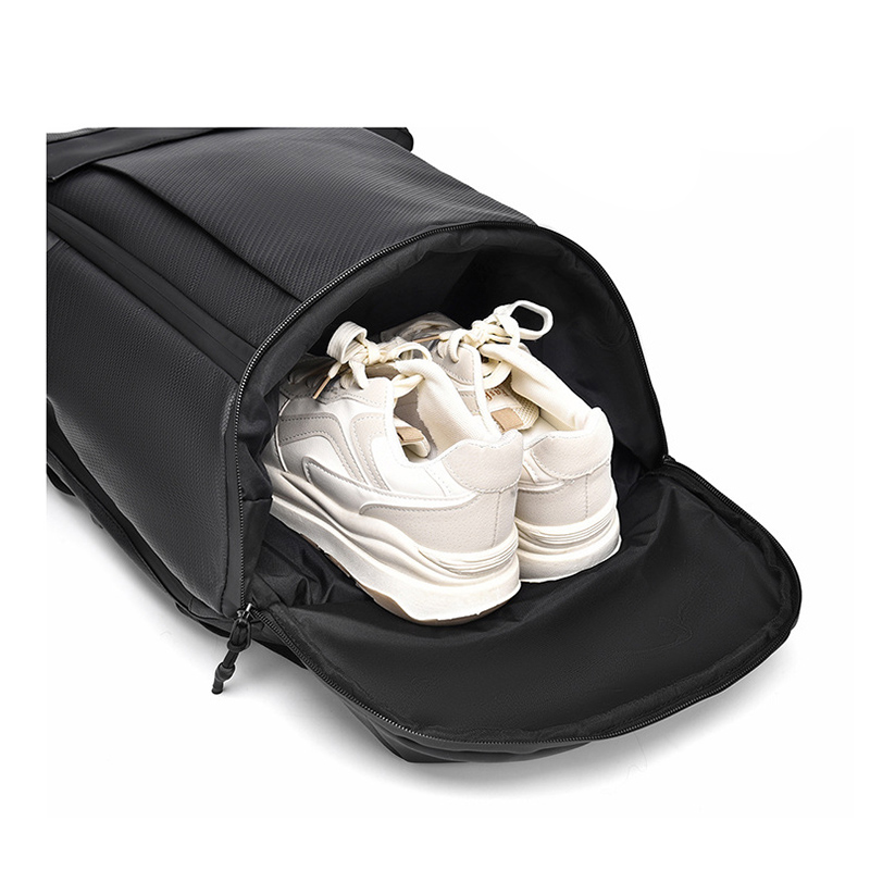 Waterproof laptop backpack for professionals